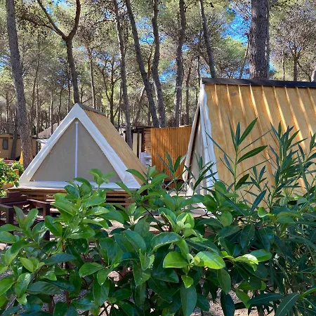 Riva Dei Greci Village Üdülőpark *
