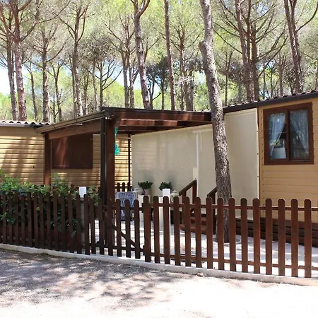 Riva Dei Greci Village منتزه العطل *