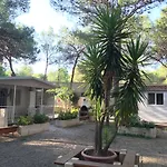 Riva Dei Greci Village *