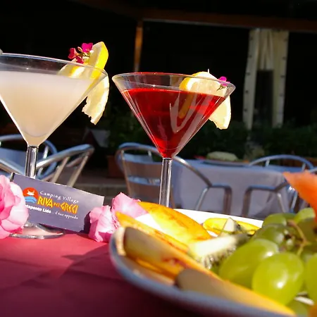 Parco vacanze Riva Dei Greci Village *